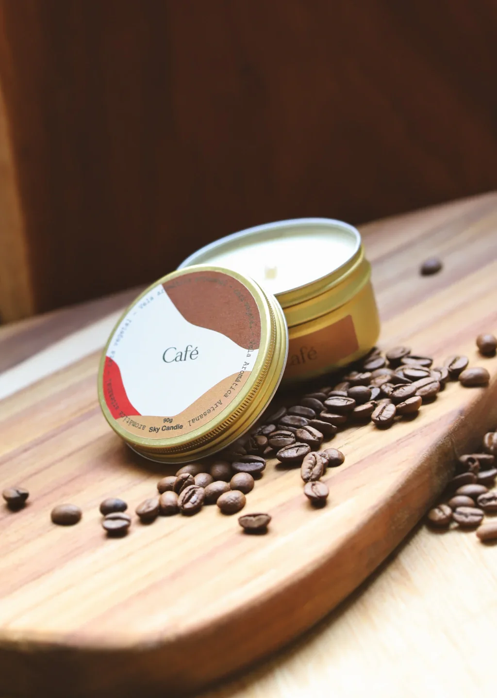Vela Café em lata